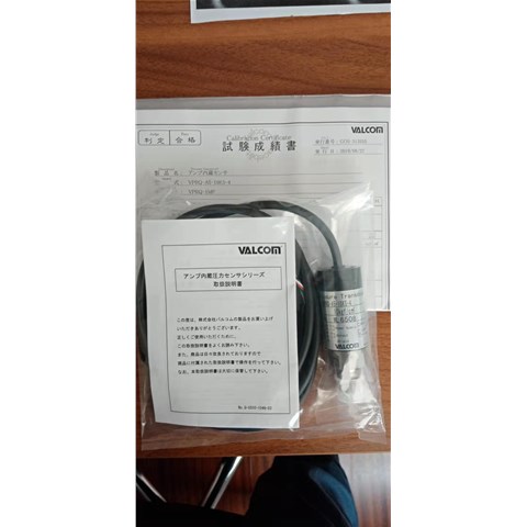 VALCOM张力显示表F37GV-SA5代理销售/压力传感器 	VPRTF-A4-30MPaW-4   缆线2m