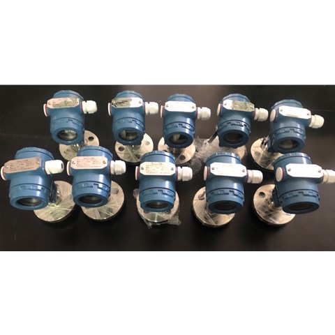 压力传感器    VP300-1B07-G11M11S1压力传感器    VP300-1B07-G11M11S1
