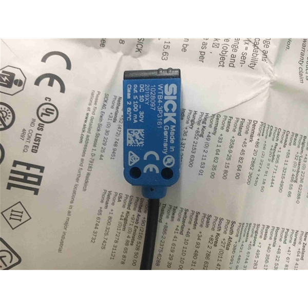 SICK漫反射光电开关WTB4-3P3161SICK漫反射光电开关WTB4-3P3161
