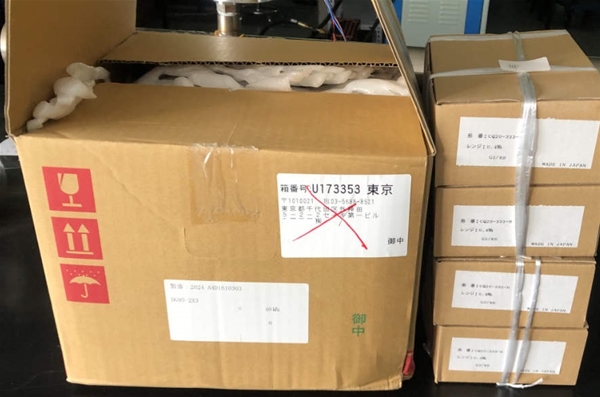 长野计器NKS差压表实物照片DG95-2X3122300202XXXX0 0-40KPA