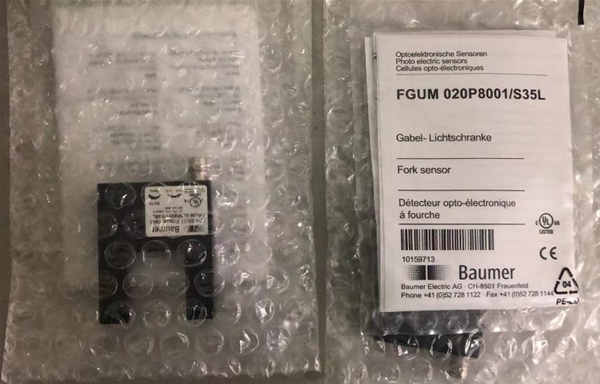 Baumer 堡盟FGUM 020P8001/S35L插式槽型光电开关传感器