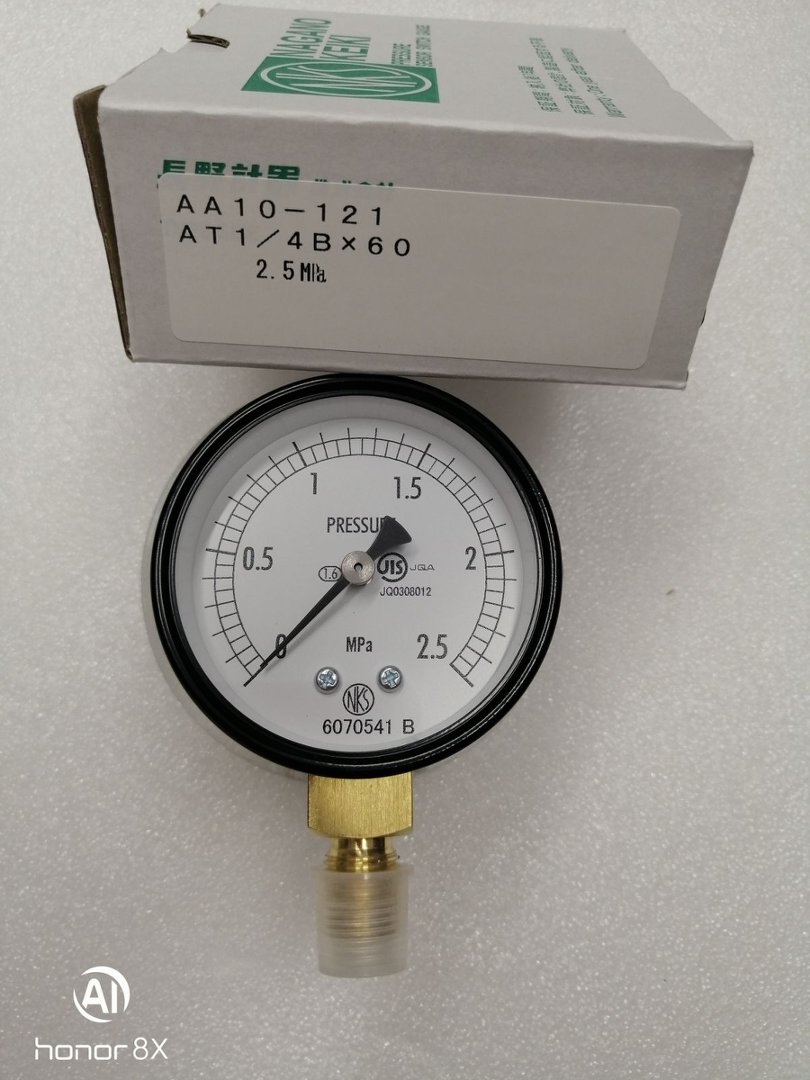 长野NKS压力表AA10-121-3000000XXXJ0（0~2.5MPA)
