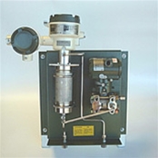 横河YOKOGAWA   GD402型气体密度分析仪和GD40型检测仪