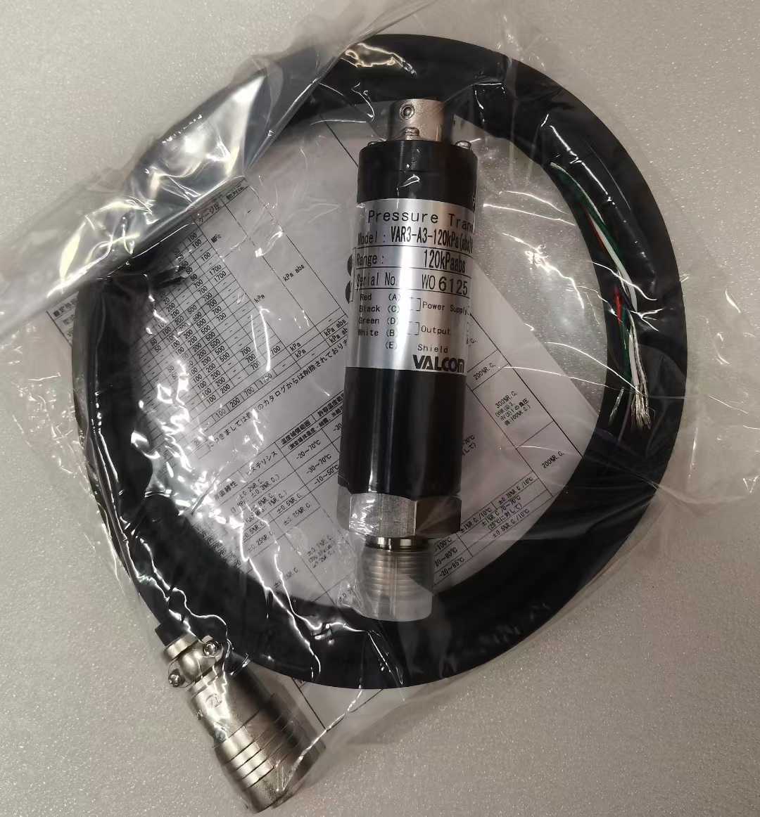 沃康（威科莫）VALCOM压力传感器VAR3-A3-120kPa(abs)N-4，2m实物照片