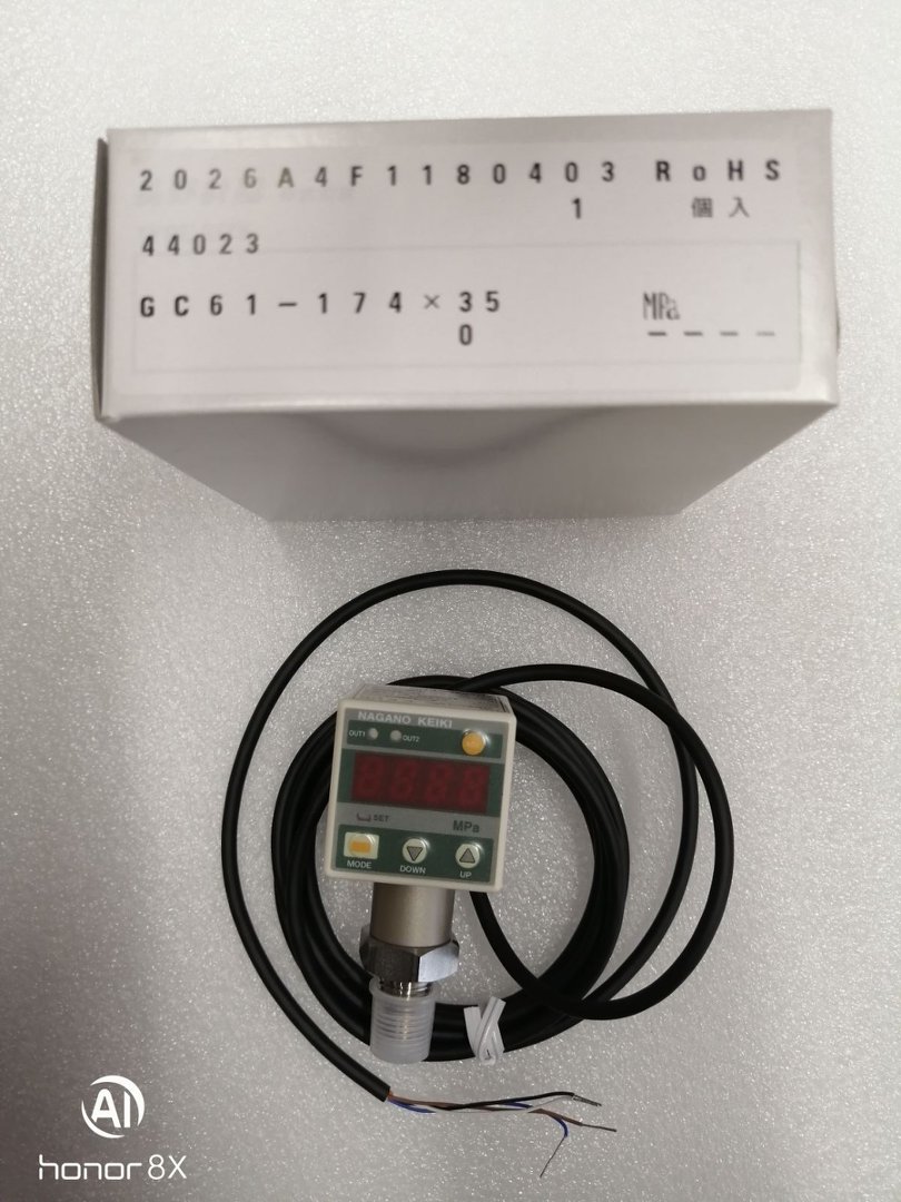 NAGANO长野计器NKS数显压力计  GC61-174-47N100XXXXX1  （0-35MPa）