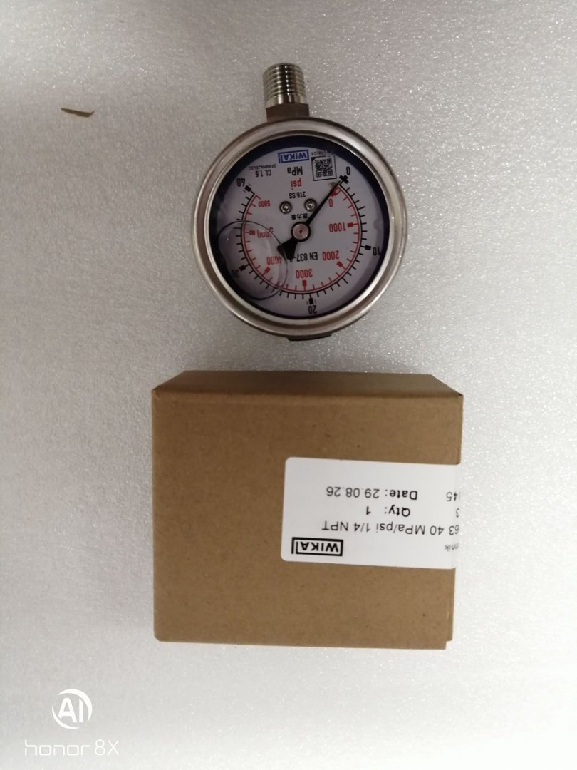 德国 WIKA 威卡 EN837‑1 全不锈钢充油耐震压力表 0‑40MPa 14NPT 316SS 1.6 级 63mm 表盘